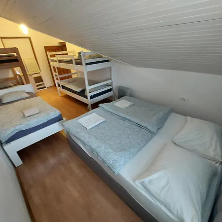 Apartment Vv Way - Lisica Zvitorepka