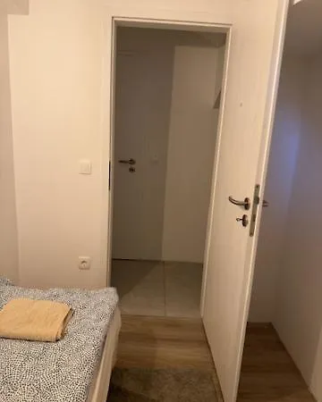Vv Way - Lisica Zvitorepka Apartment