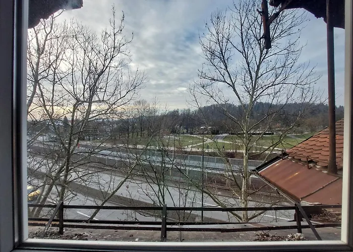 Vv Way - Lisica Zvitorepka Apartmán Lublaň