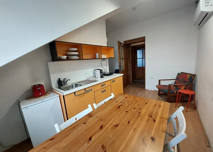 Vv Way - Lisica Zvitorepka