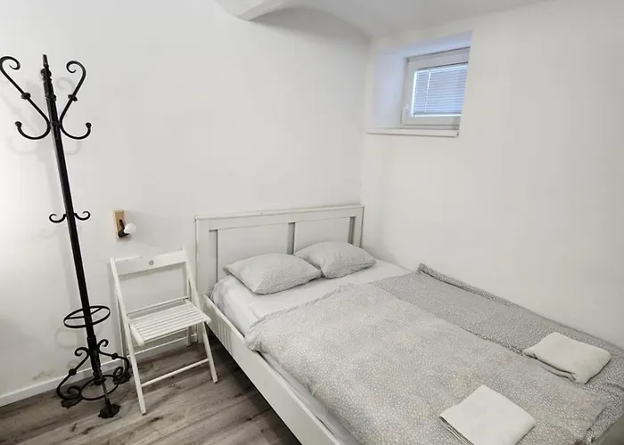 Vv Way - Lisica Zvitorepka Ljubljana