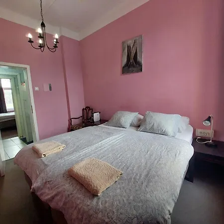 Vv Way - Lisica Zvitorepka 류블랴나